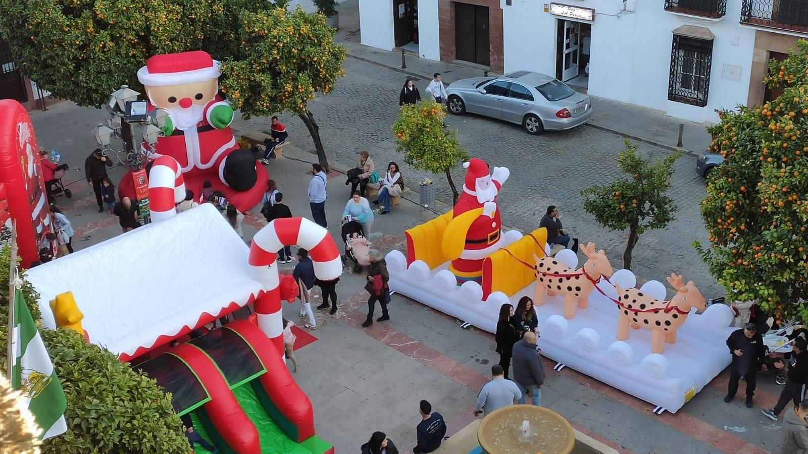 El mágico poblado navideño de Villa del Río, en imágenes
