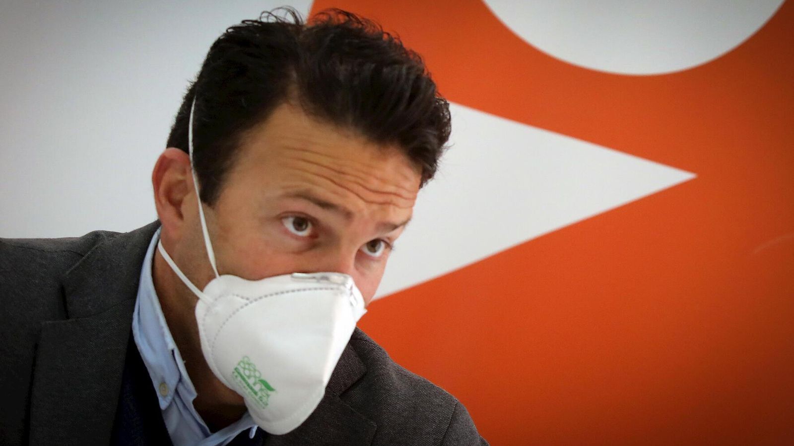 El también edil de la formación naranja, en un momento de la entrevista.