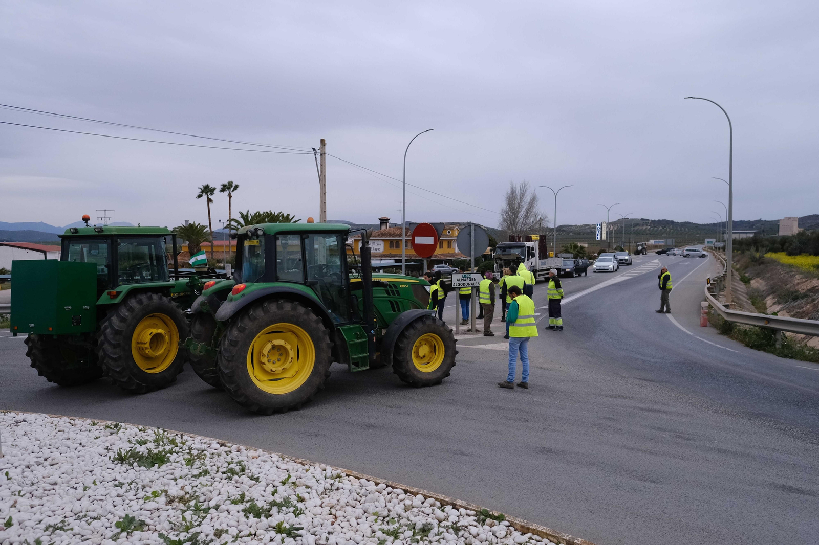 La jornada de protesta de los agricultores en Antequera, en fotos
