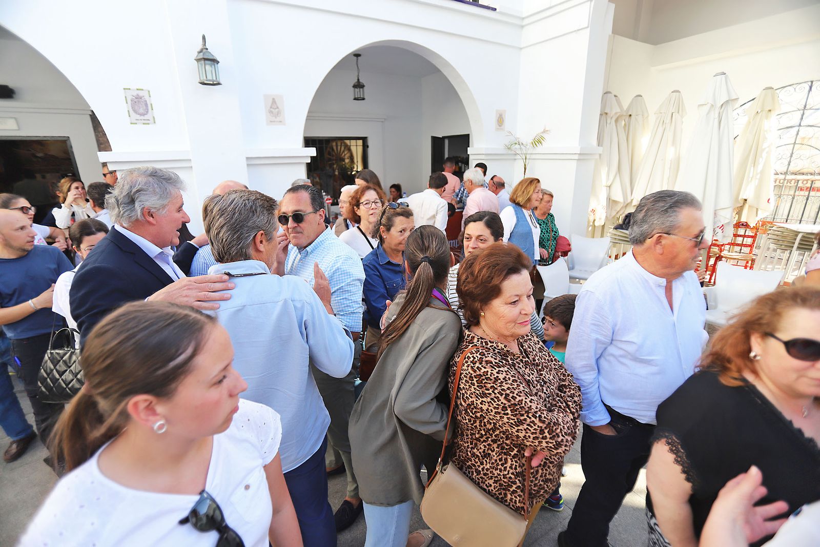 Imágenes del ambiente en las votaciones de la Hermandad del Rocío de Huelva