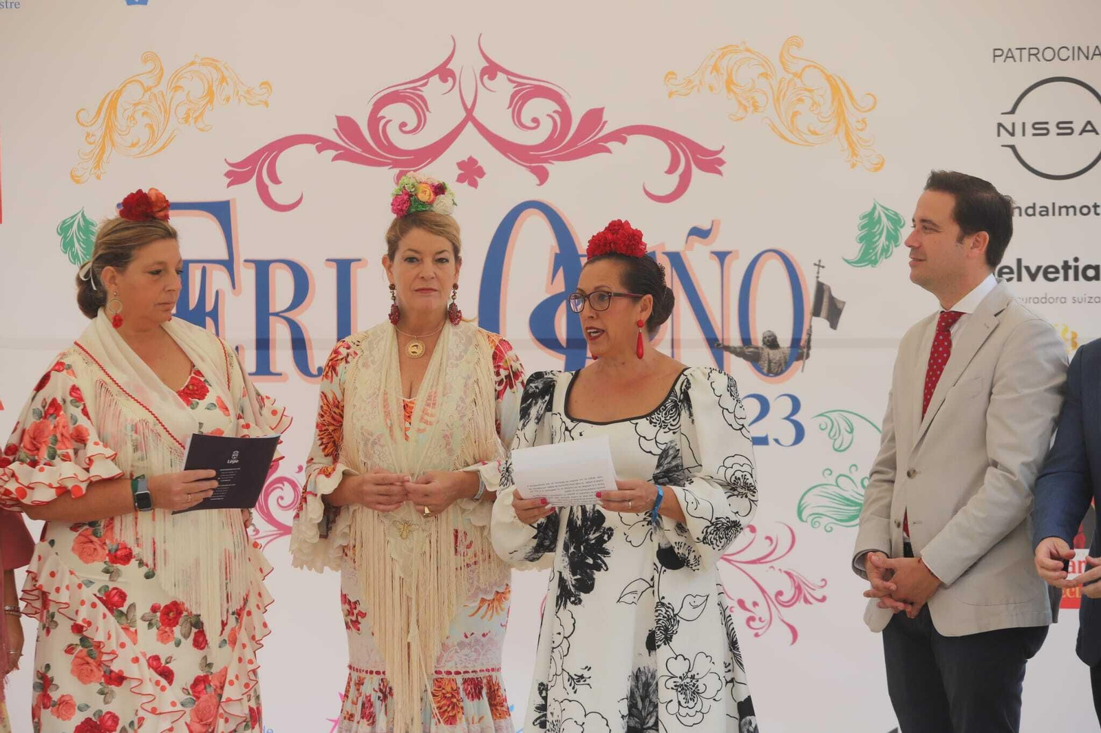 Lectura del manifiesto  en la Feria del caballo por Sonia Bejarano.