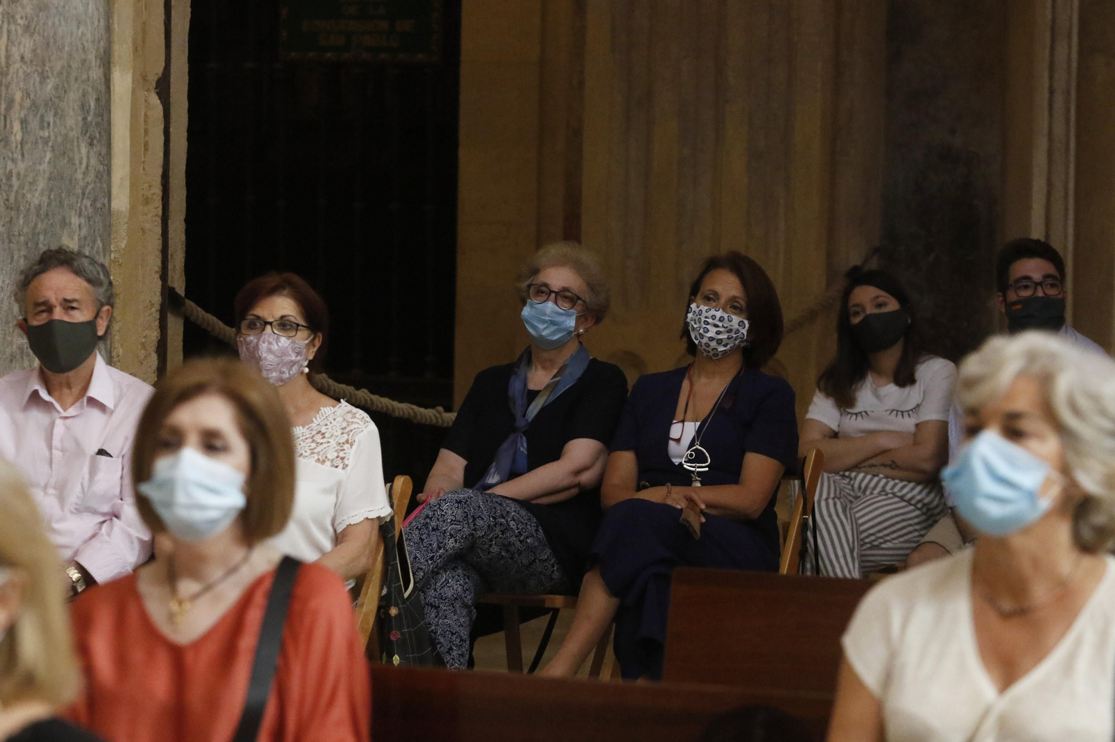 Las fotos del funeral por las víctimas del covid-19 en Córdoba