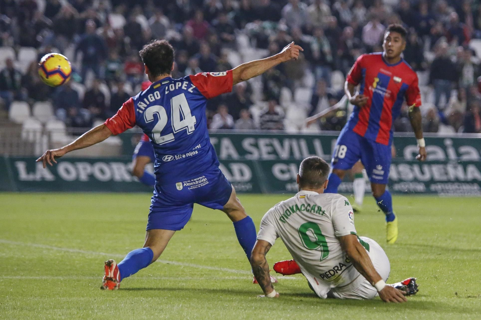 El Córdoba CF-Extremadura, en imágenes