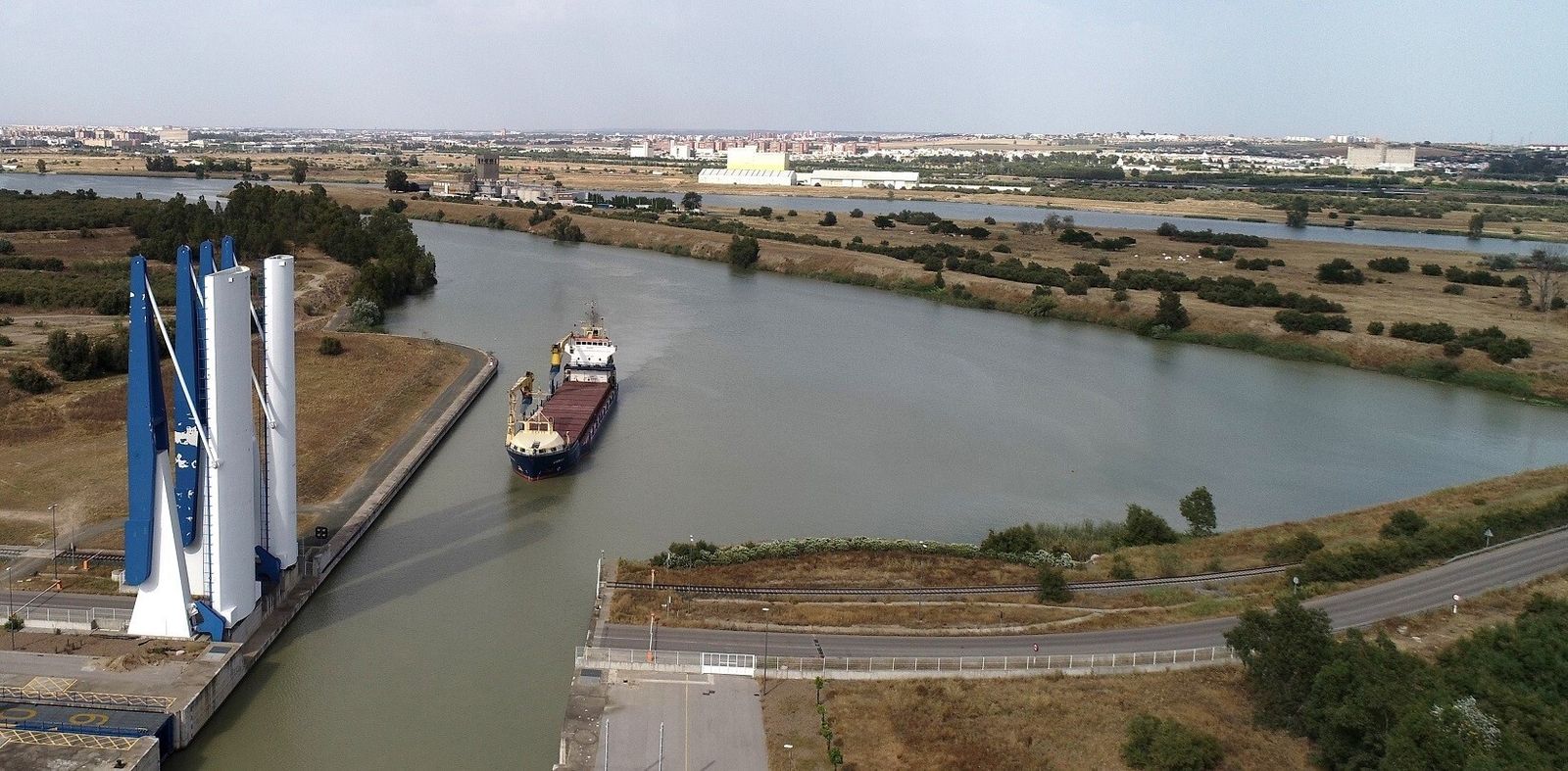 El centro de control de la esclusa de Sevilla se ampliará para mejorar su operativa