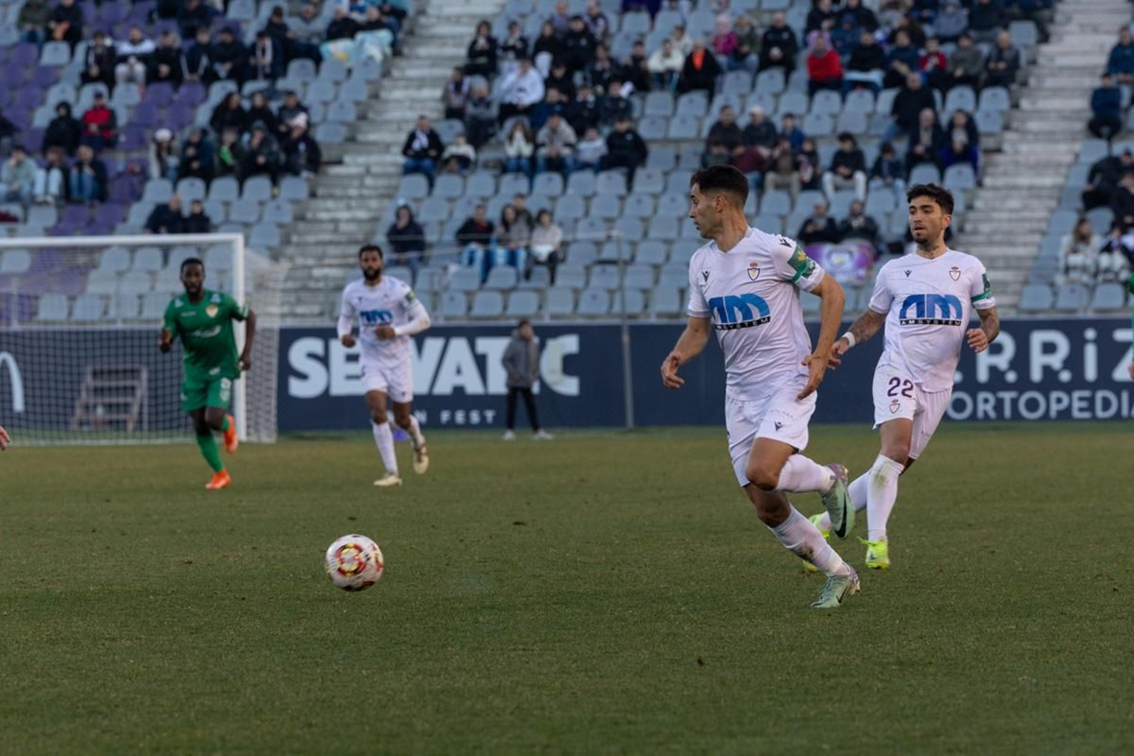 Las mejores imágenes del triunfo del Real Jaén en el derbi ante el Martos CD