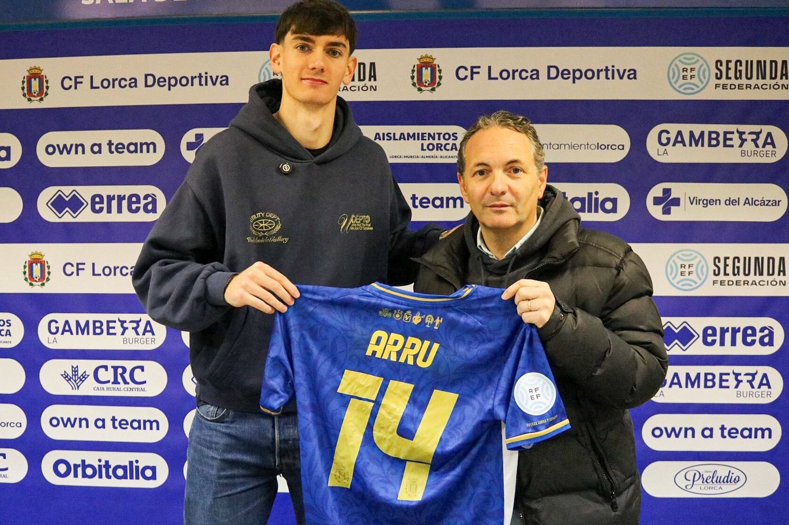 Arruabarrena, presentado oficialmente como jugador del Lorca.