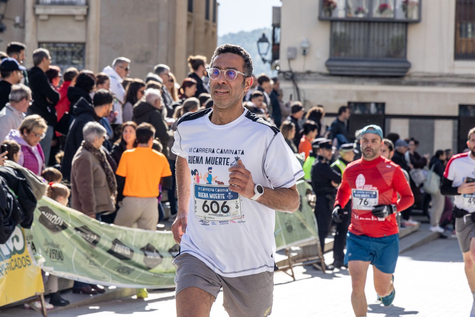 En imágenes: deporte y solidaridad se dan la mano en la VI Carrera-Caminata de la Hermandad de la Buena Muerte (1)