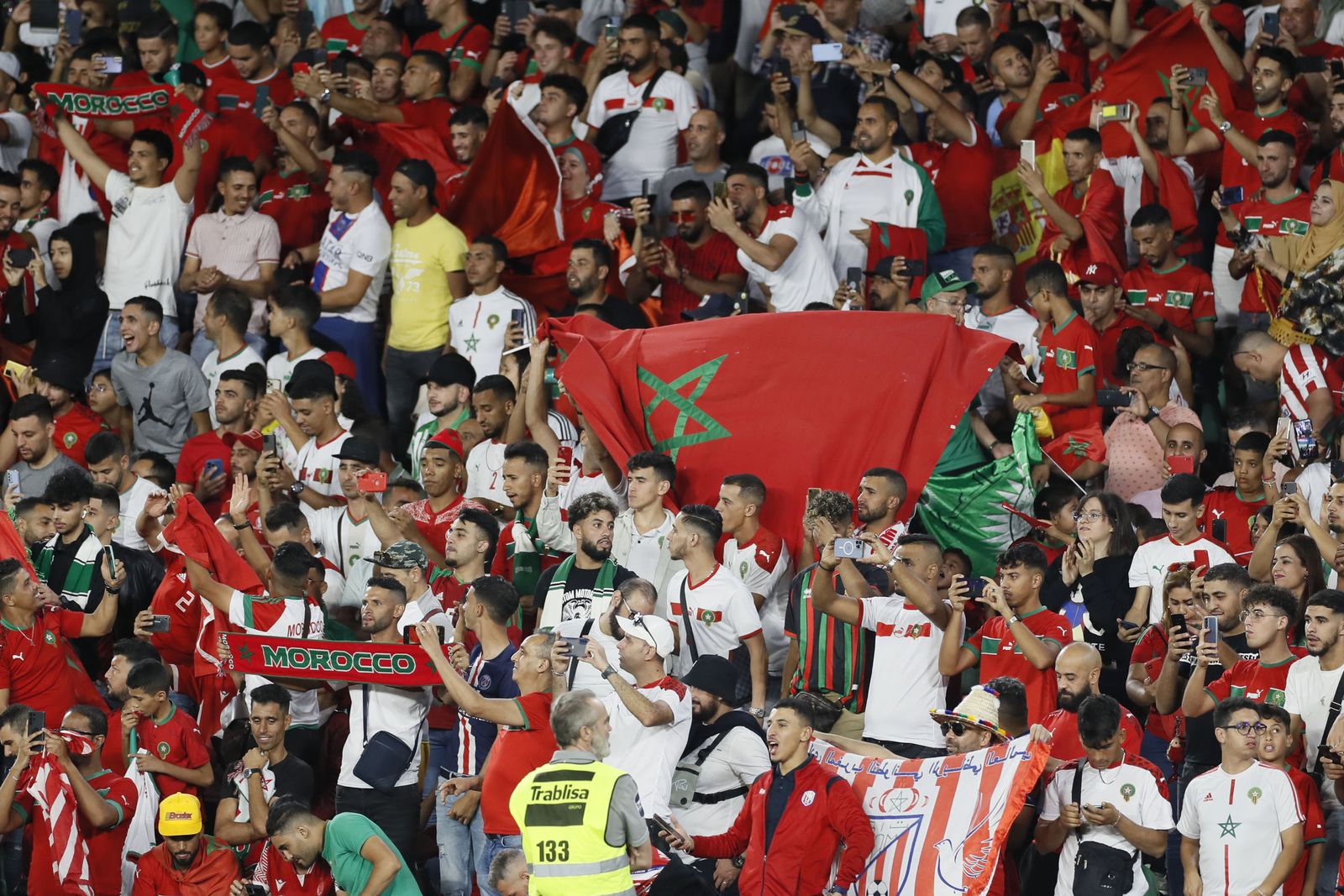 Las imágenes del Marruecos - Paraguay en el Benito Villamarín