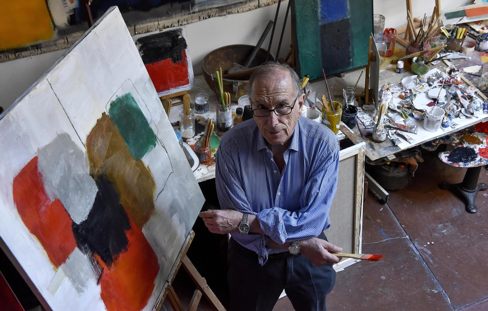 En el estudio de Manuel Salinas. In memoriam