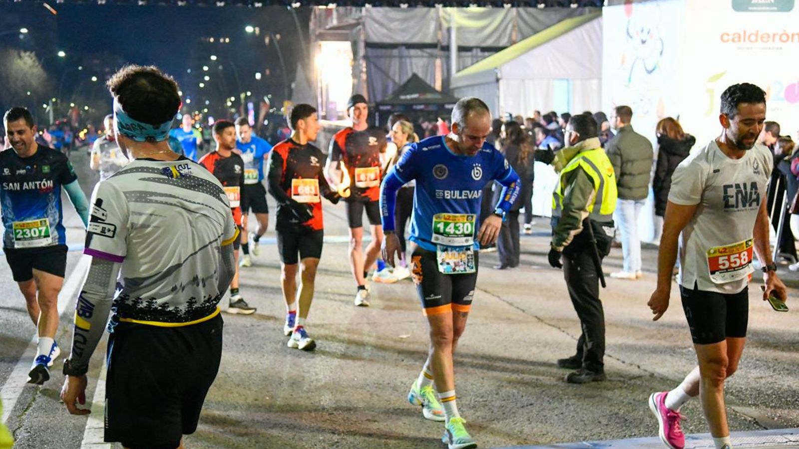 En imágenes: búscate en tu llegada a meta de la Carrera de San Antón 2025 (3)