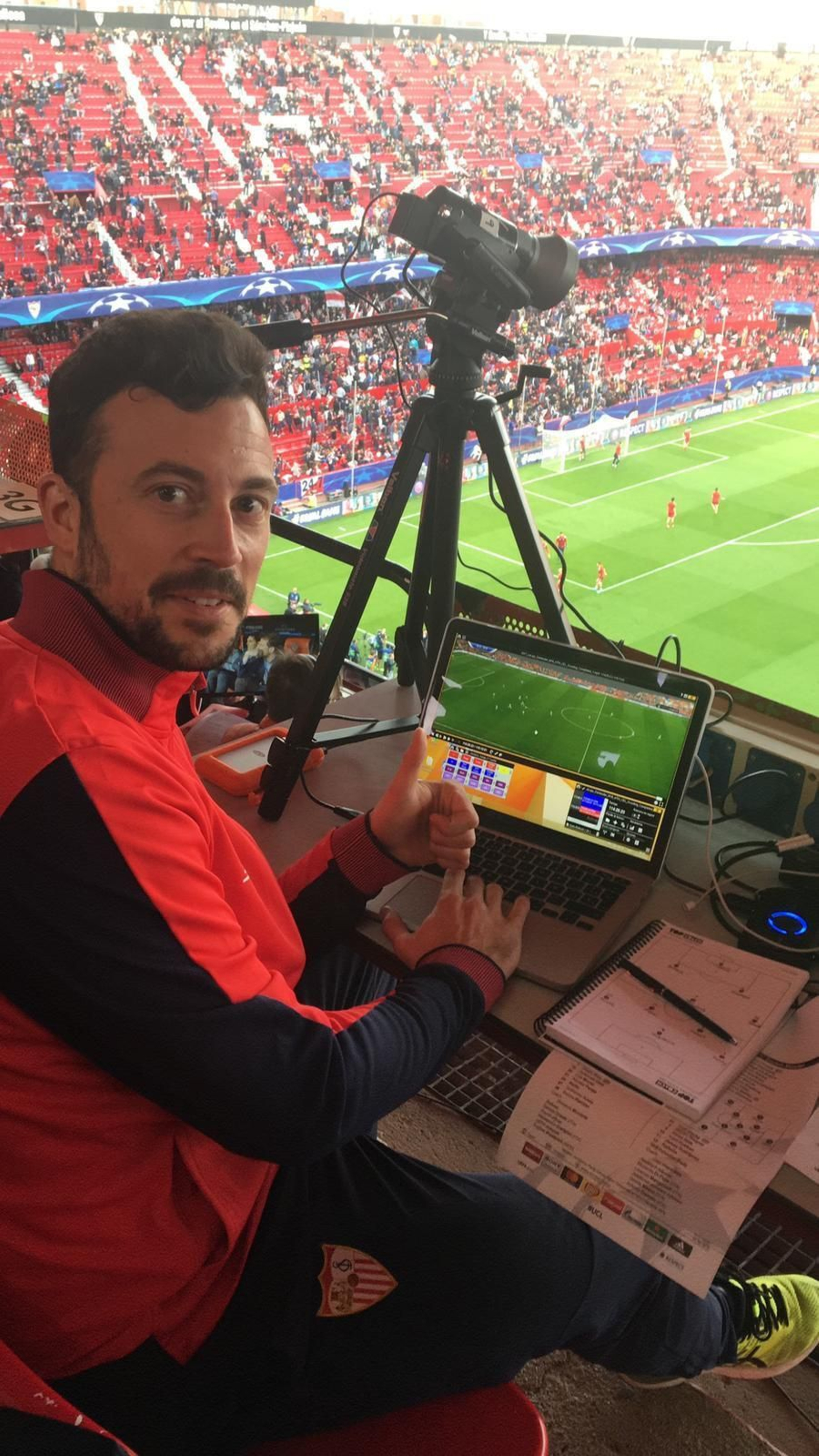 Ramón Vázquez, en un partido del Sevilla.