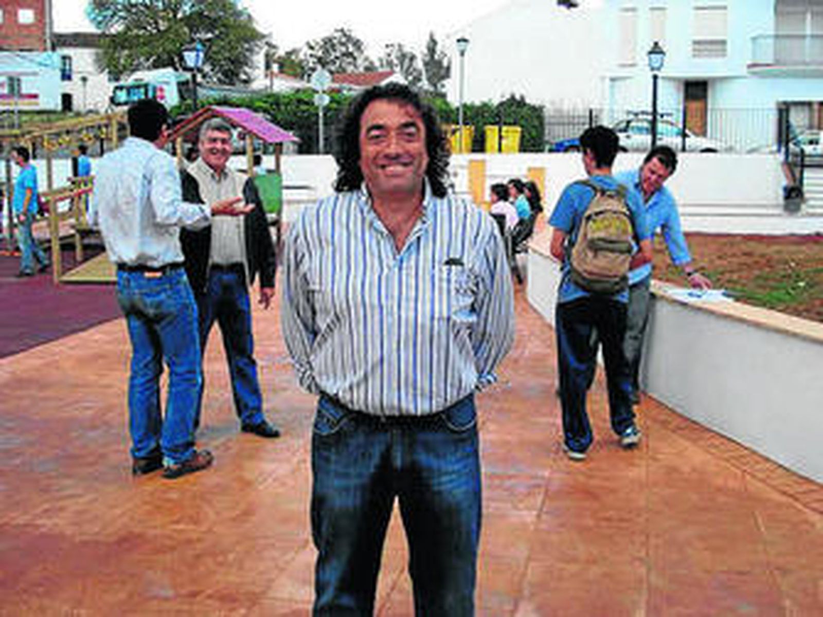 "Todavía vienen cartas con la calle Generalísimo Franco"