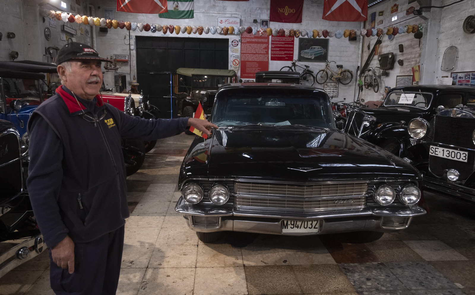 Los vehículos clásicos de Alfonso Chaves, todas las imágenes