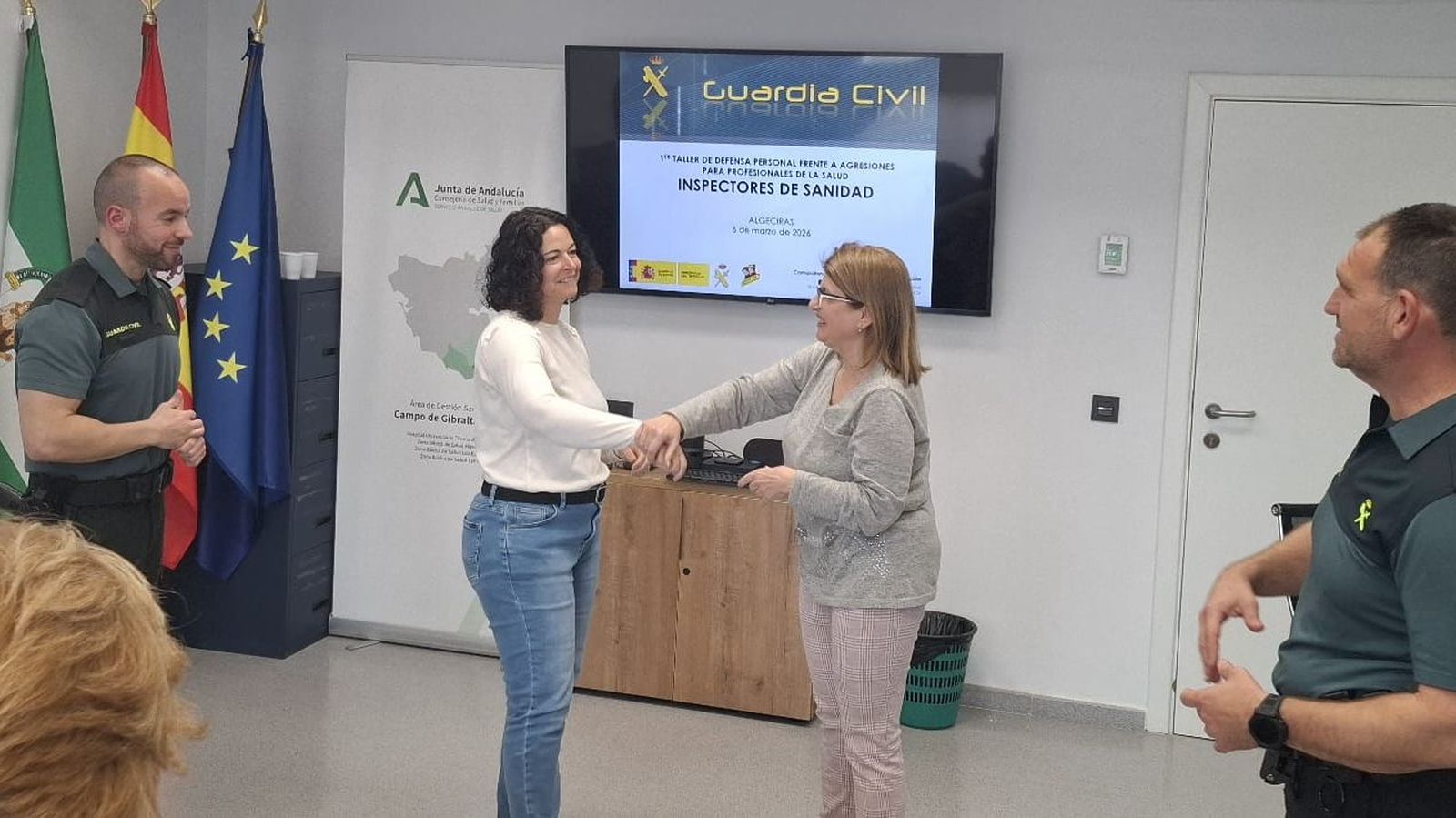 Taller de formación contra las agresiones coordinado por la Guardia Civil.