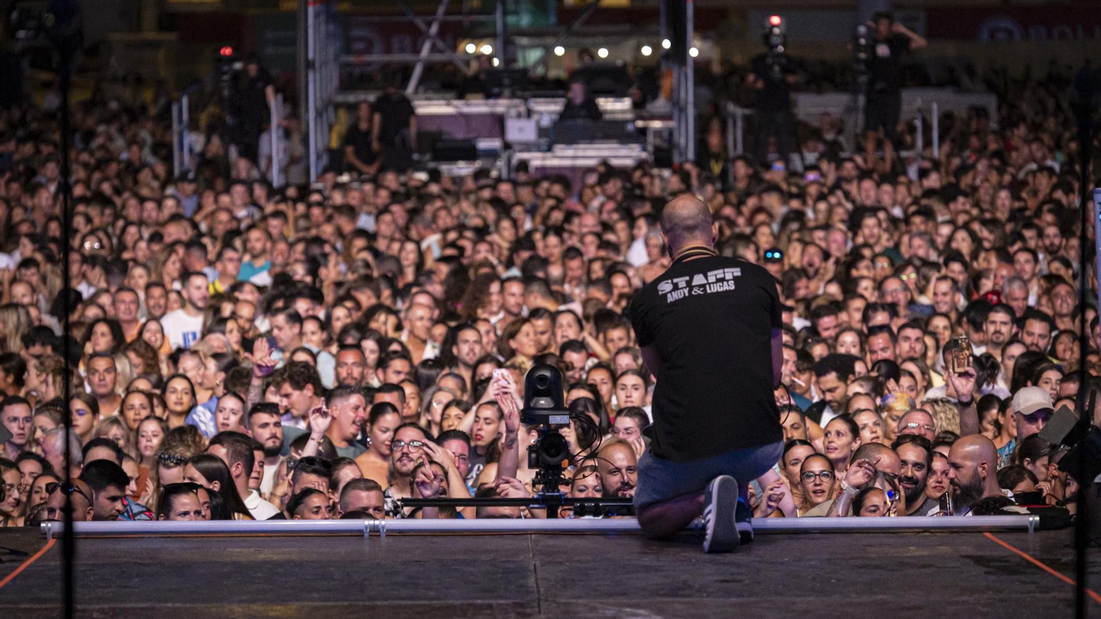 Las imágenes del concierto de despedida de Andy&Lucas en el muelle de Cádiz