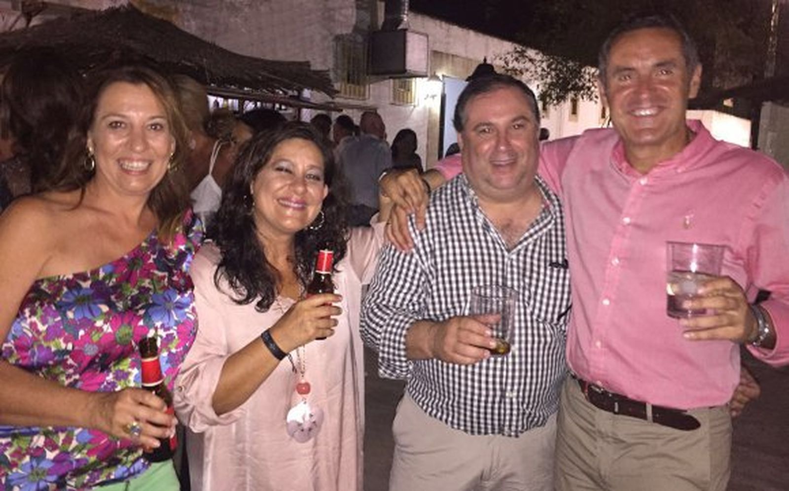 Isabel Garzón, el matrimonio Maldonado y Juanma Sánchez.

Foto: Ignacio Casas de Ciria