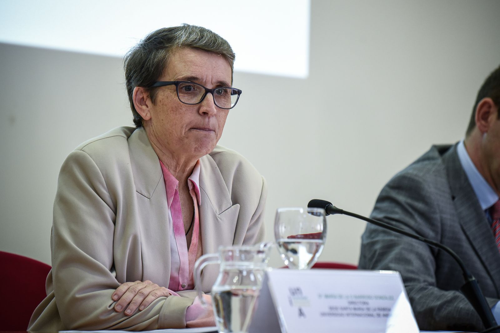 Imágenes de la conferencia  'La Rábida- ocho décadas de un sueño universitario'