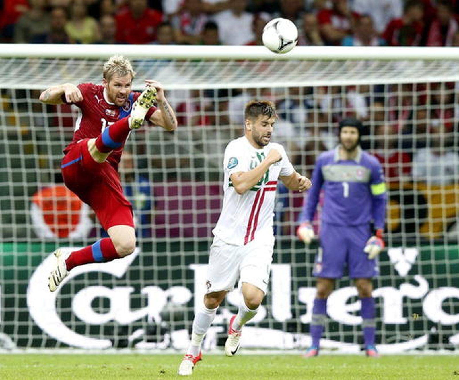Un gol de Cristiano Ronaldo pone a Portugal en las semifinales de la Eurocopa.

Foto: EFE