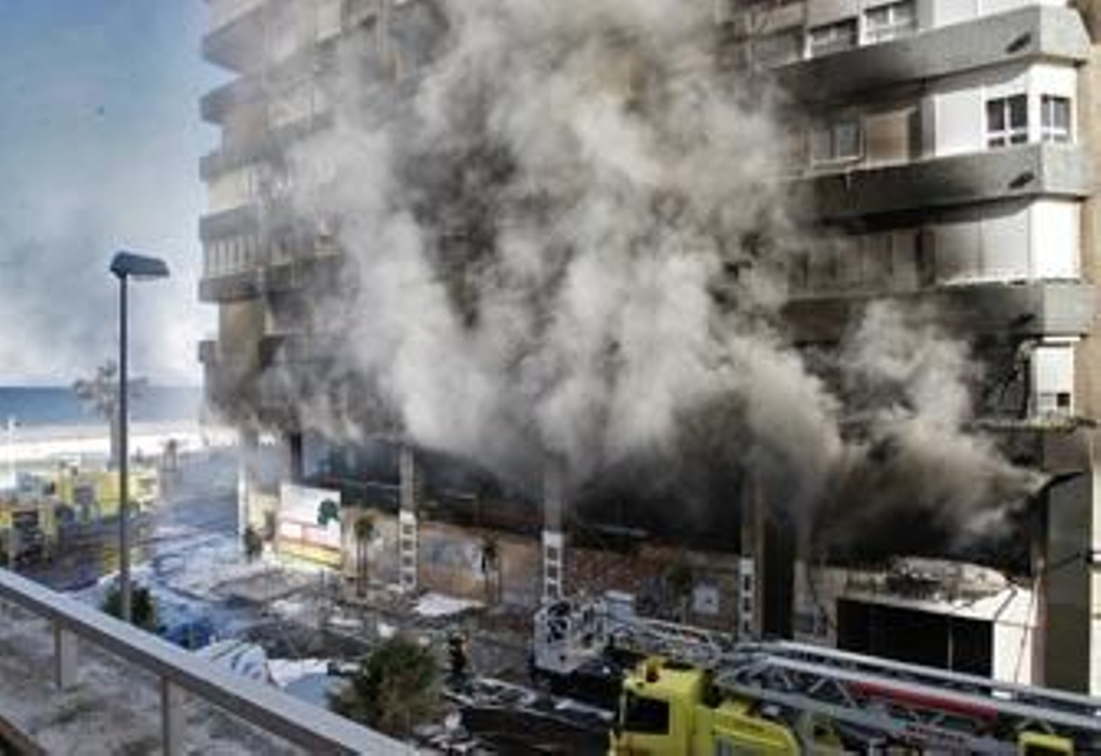 Un fuego, cien milagros