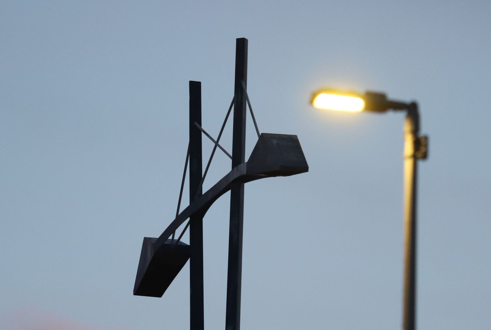 Imágenes del puente del Odiel a oscuras