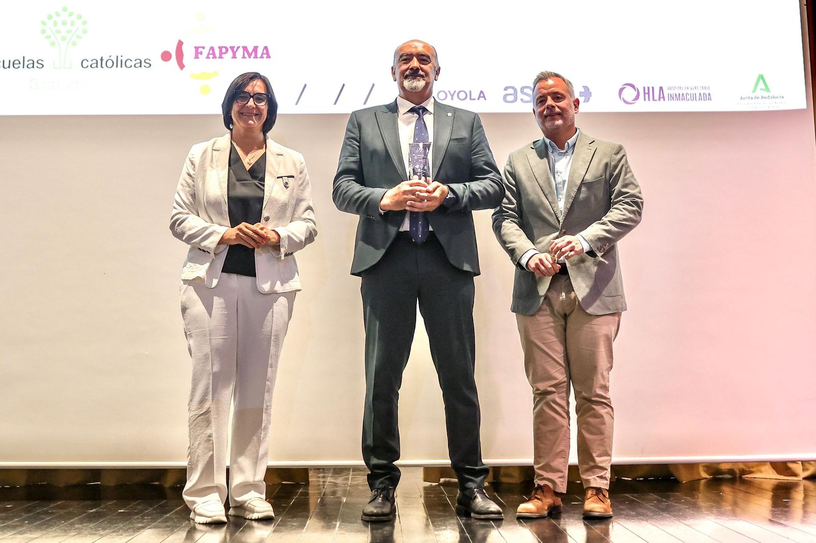 Las mejores imágenes de la entrega de los Premios Granada por la Educación 2025