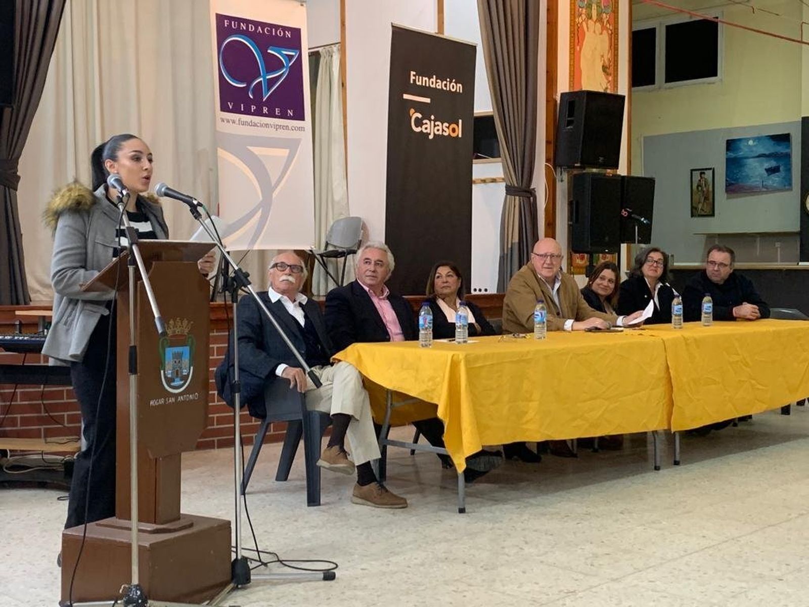 Un momento del acto, celebrado en el Centro de Mayores San Antonio.