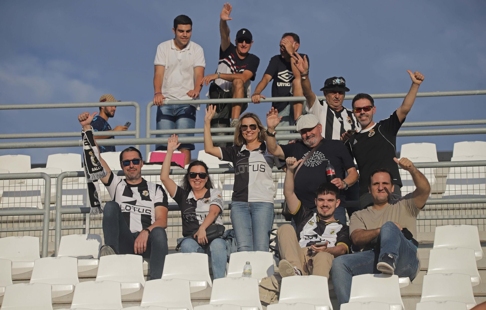 Búscate en el Ciudad de La Línea durante el Balona - Castilleja de Tercera Federación