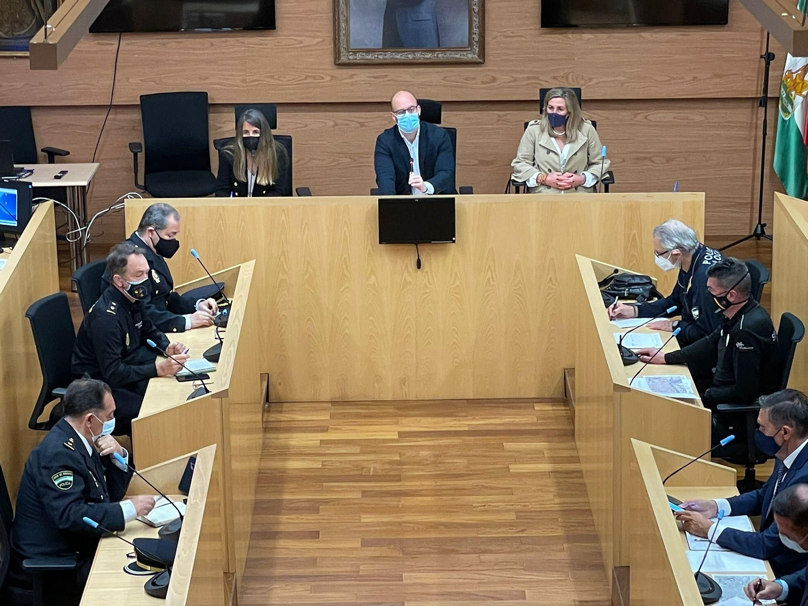 Una imagen de la Junta Local de Seguridad celebrada este lunes en el Ayuntamiento.