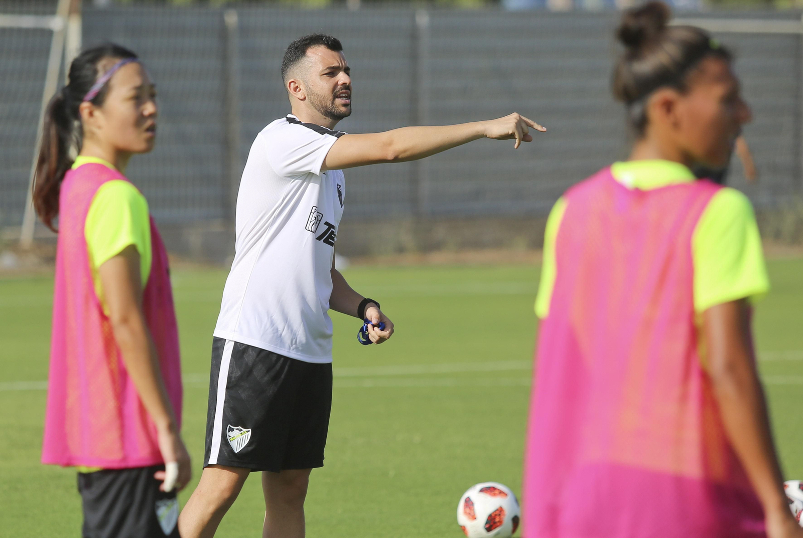 Las fotos del primer entrenamiento de pretemporada del Málaga Femenino