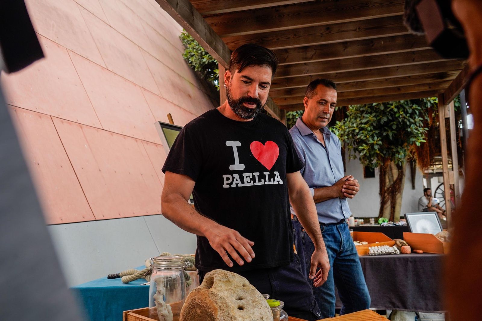 Imágenes de la visita guiada para dar a conocer las reformas realizadas en el Muelle de las Carabelas y su entorno