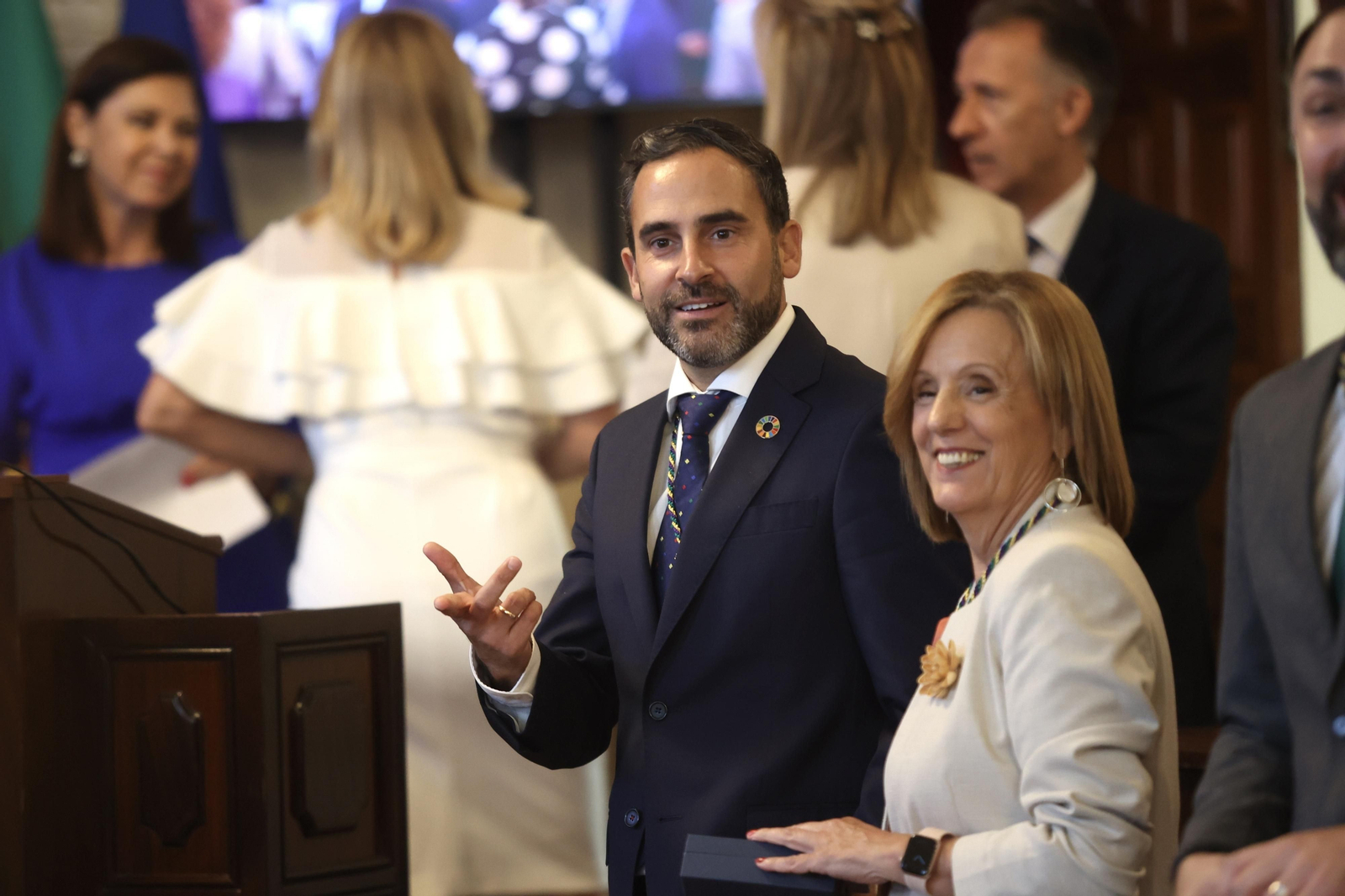 Dani Pérez junto a Begoña Medina.