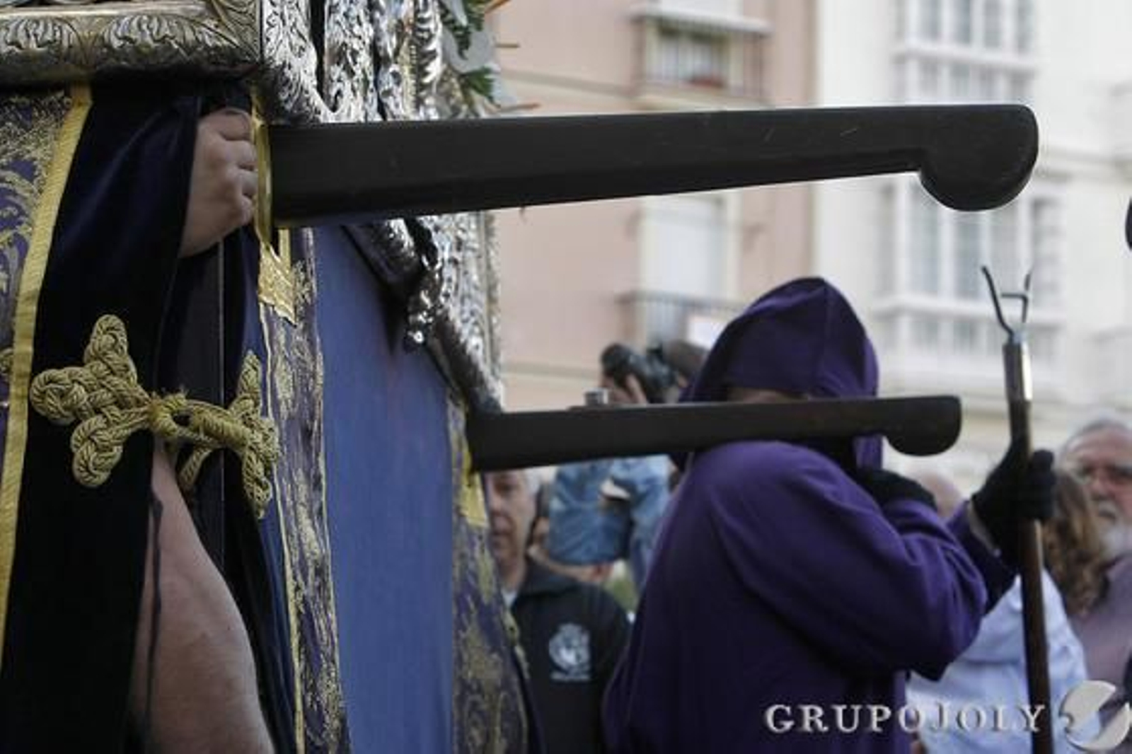 La hermandad de Columna. 

Foto: Jose Braza
