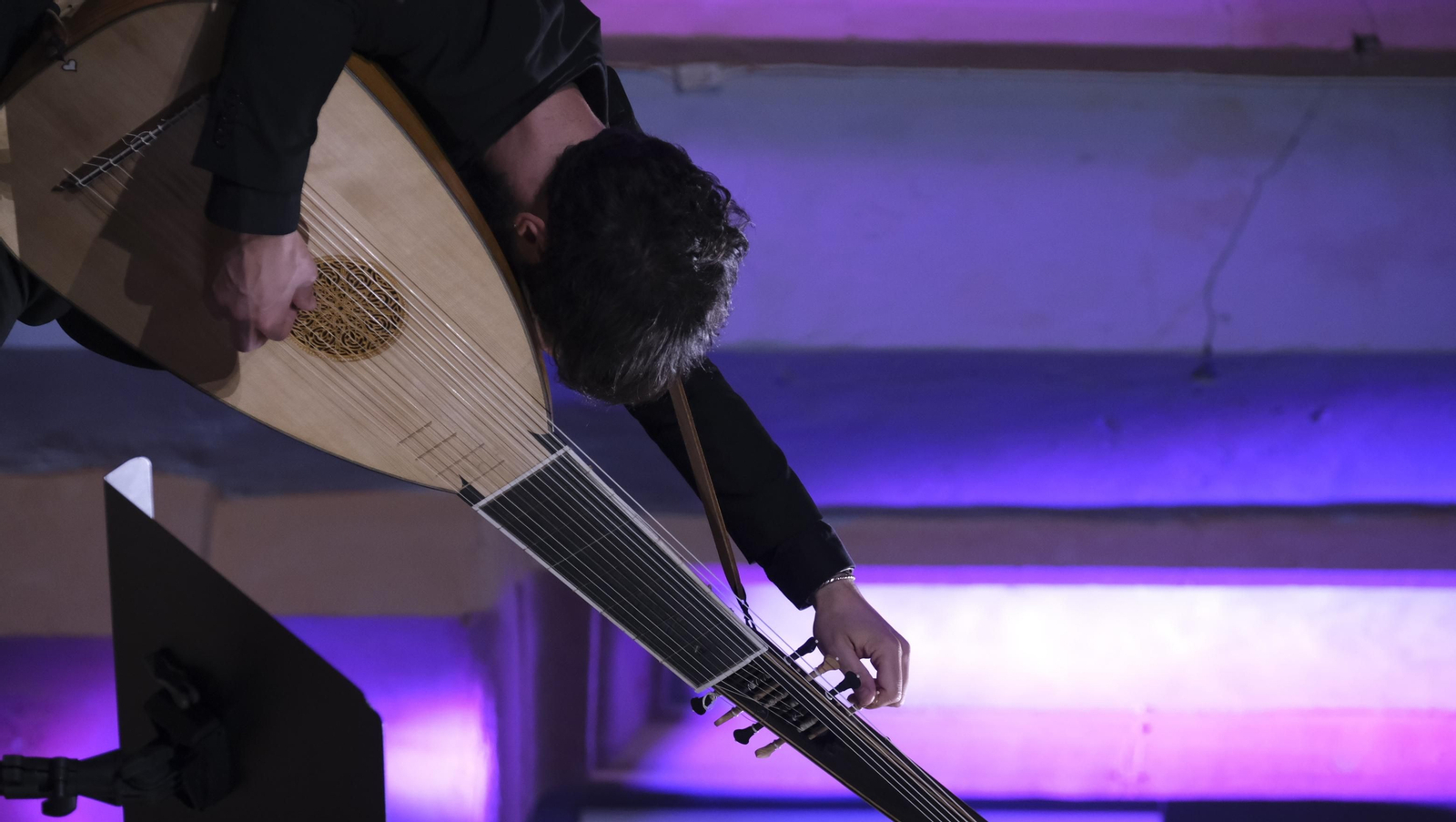 Imágenes de actuación de Carlos Mena y Concerto 1700 en el XXI Festival de Música Renacentista y Barroca de Vélez Blanco