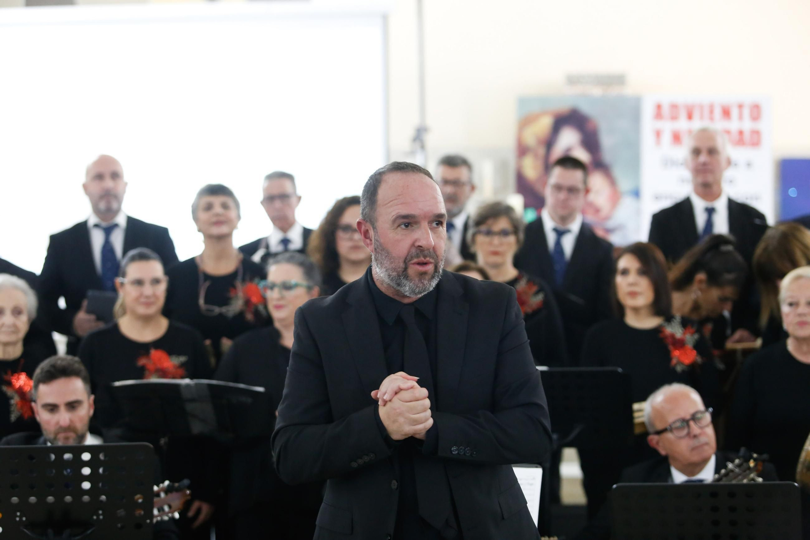 Las fotos del homenaje al padre Pedro por sus 50 años de entrega absoluta a la Piñera