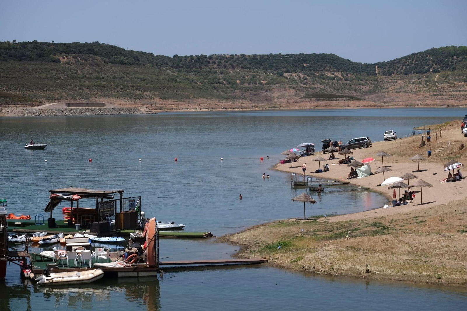 La playa de La Breña II de Almodóvar del Río, en imágenes