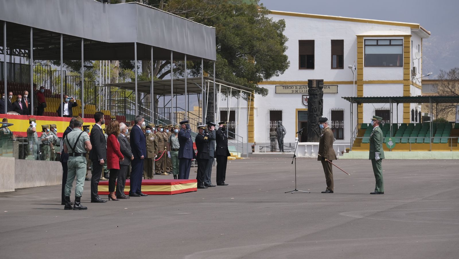 Fotogalería toma de posesión del General Melchor Marín Elvira. La Legión. Almería