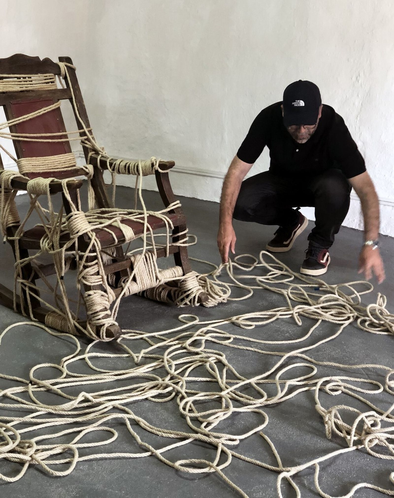 Montijano prepara la performance.