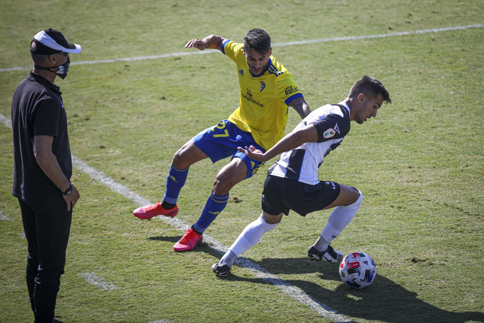 Las mejores fotos del Cádiz B-Real Balompédica (1-2)