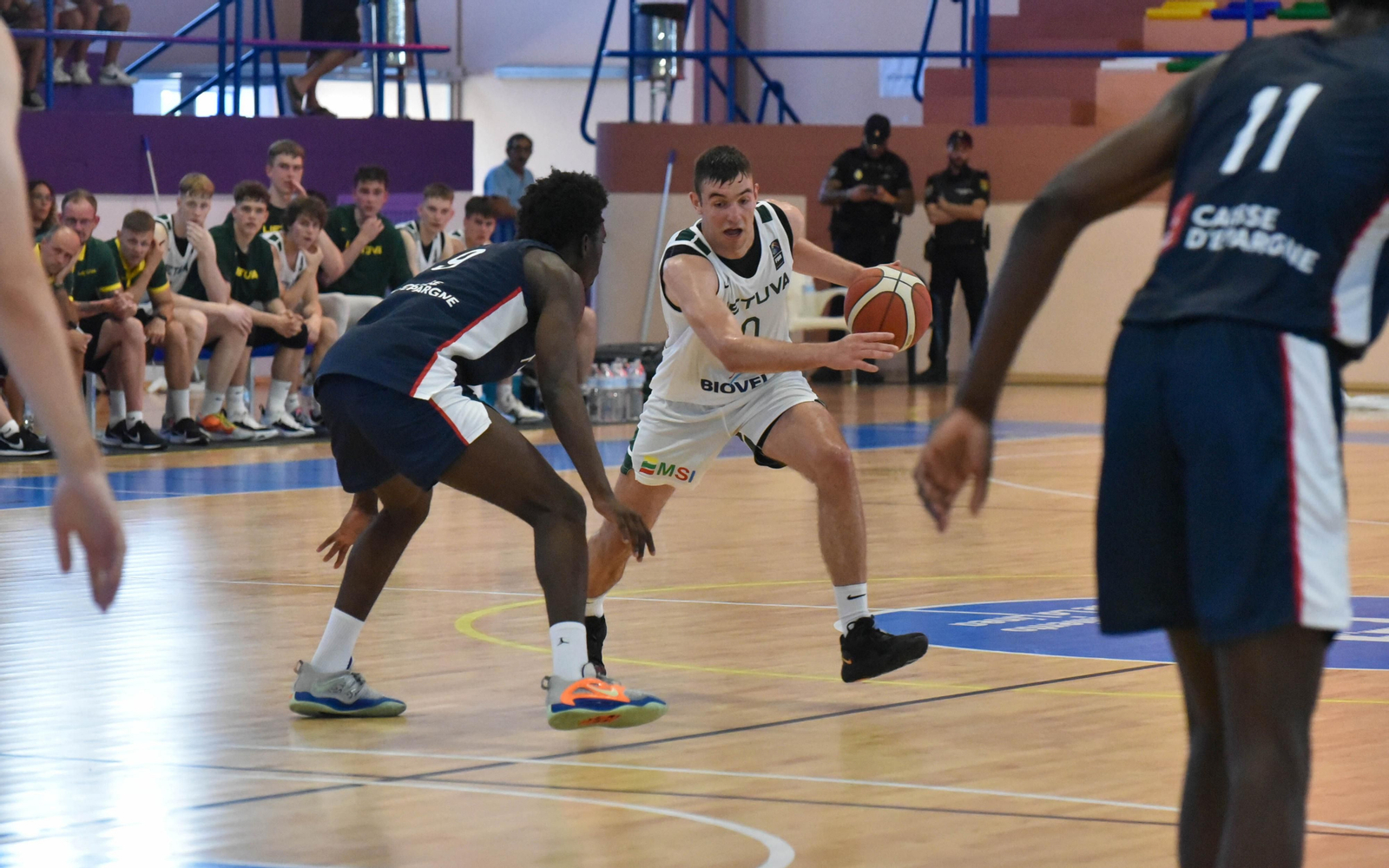 Las fotos de la primera jornada del Torneo Intenacional de Baloncesto U-20 de La Línea