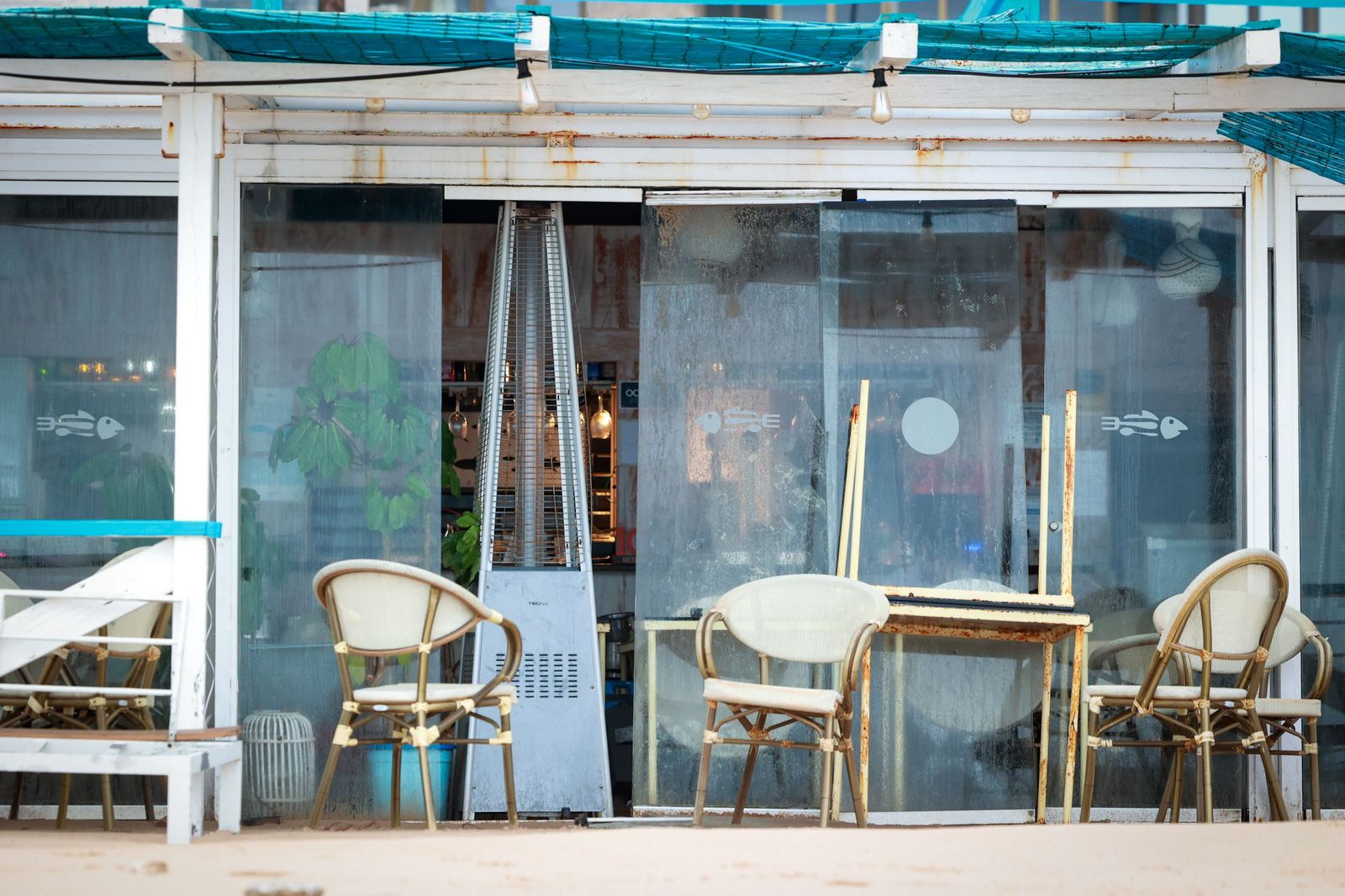 Imágenes de los principales destrozos provocados por la borrasca Leonardo en Cádiz