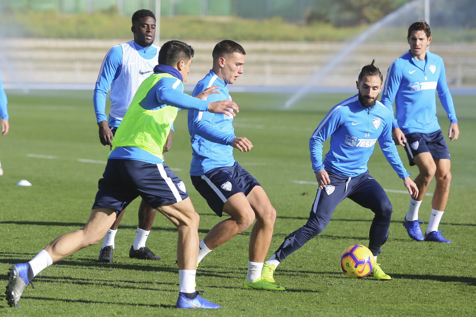 El primer entrenamiento del Málaga en 2019