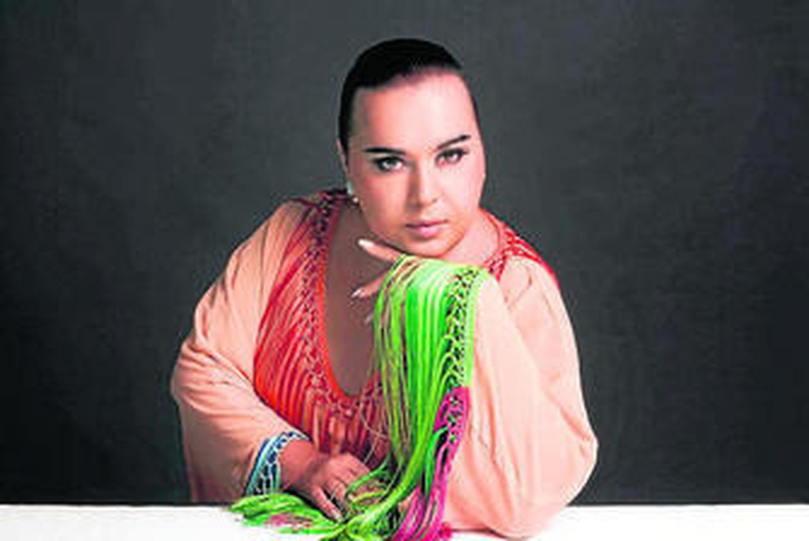 El cantante sevillano en una imagen promocional de su disco 'Sin censura'.