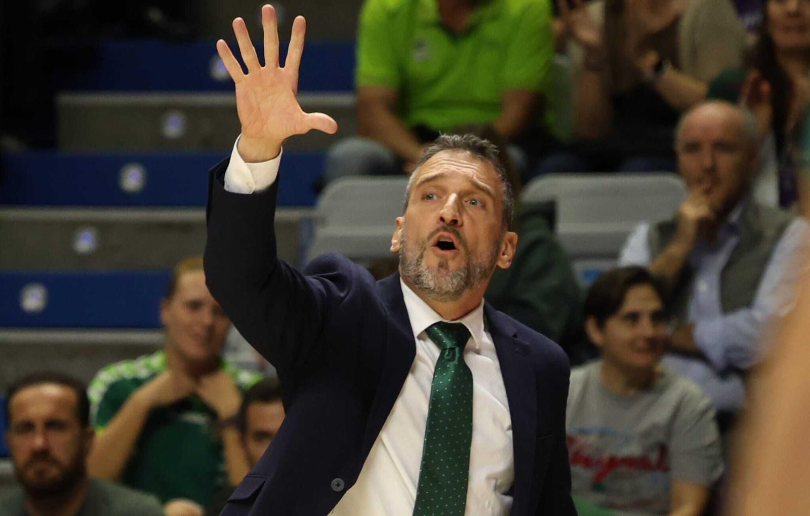 El Unicaja-Le Mans, en fotos