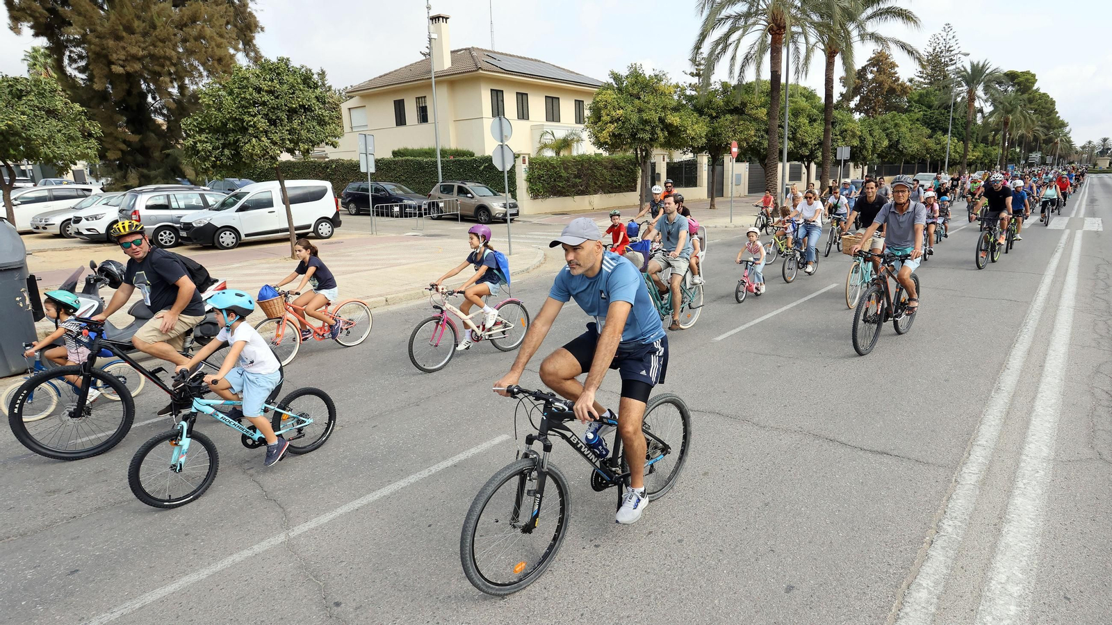 Búscate en el Día de la Bici Amistad por Jerez