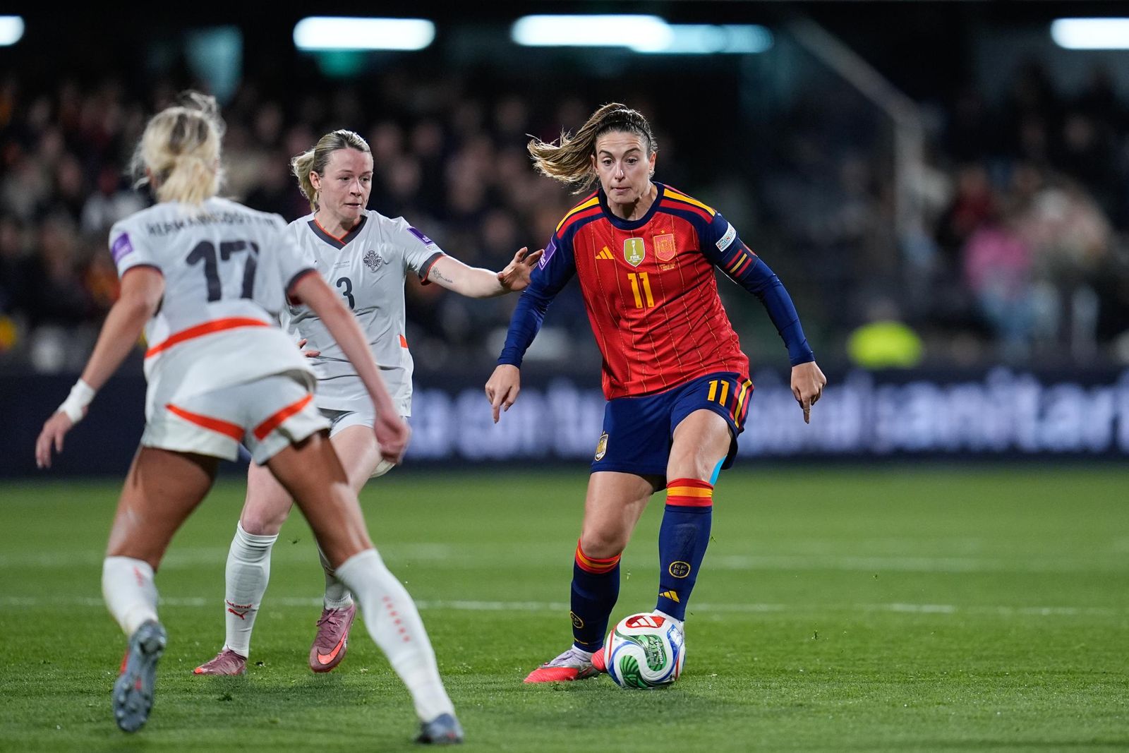 Las fotos del España-Islandia de fútbol femenino