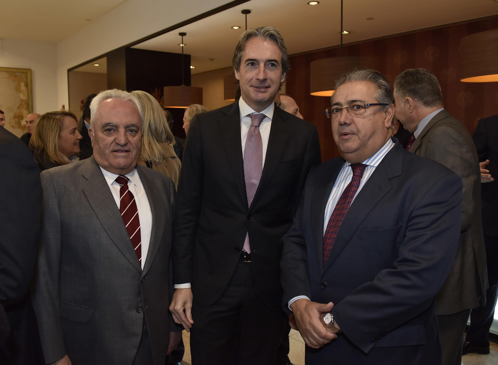 Manuel Contreras Ramos, con Íñigo de la Serna y Juan Ignacio Zoido.