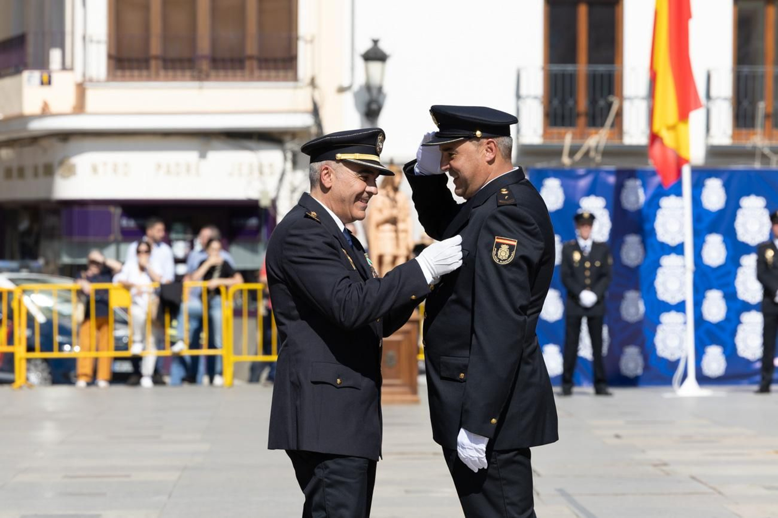 Acto por el día de la Policía Nacional, con motivo de la festividad los Santos Ángeles Custodios