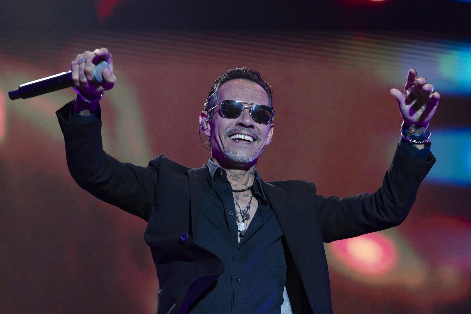Las mejores imágenes del concierto de Marc Anthony en Cádiz