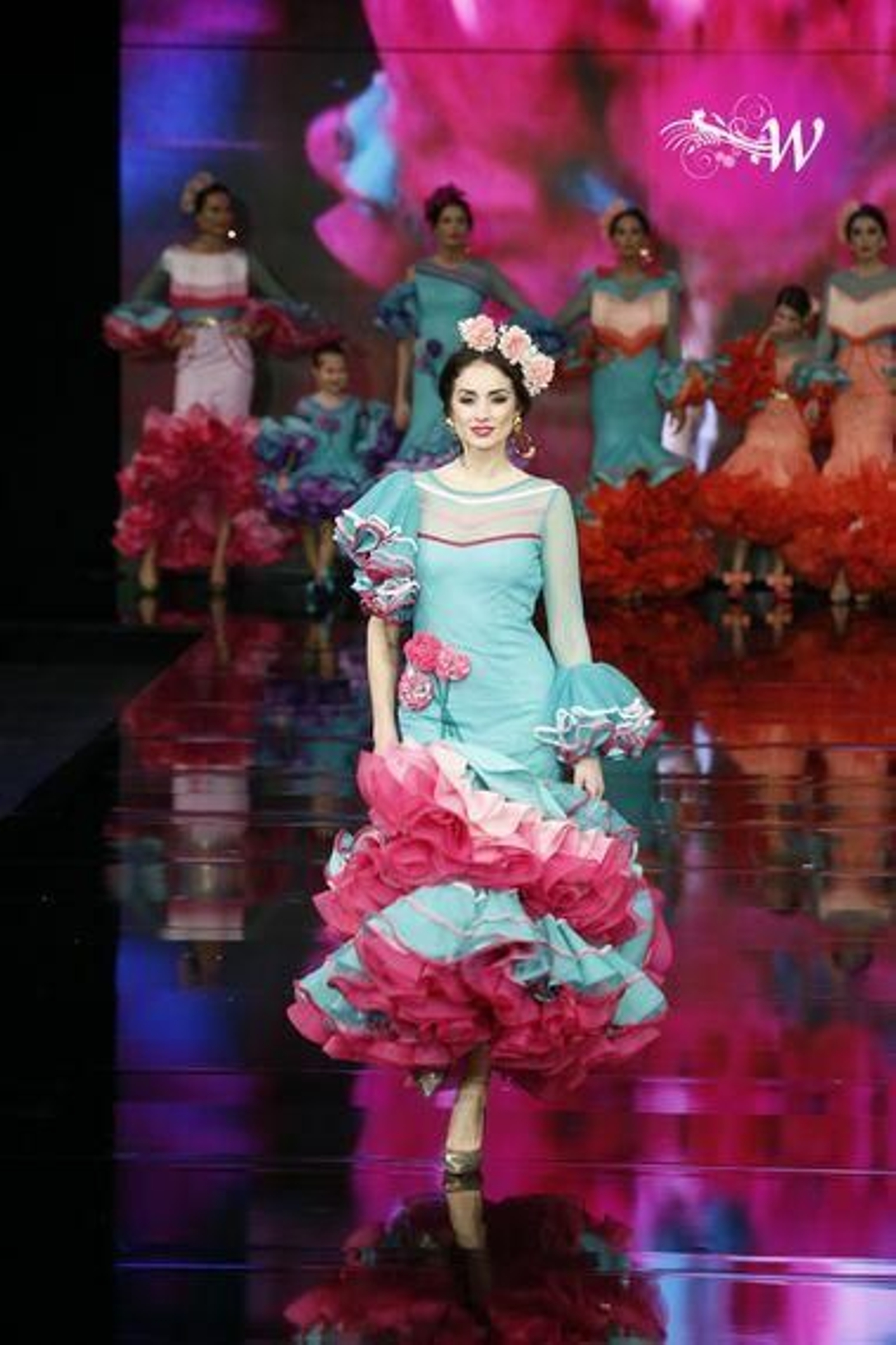 Todas las fotos del desfile de Sara Benítez en SIMOF 2020