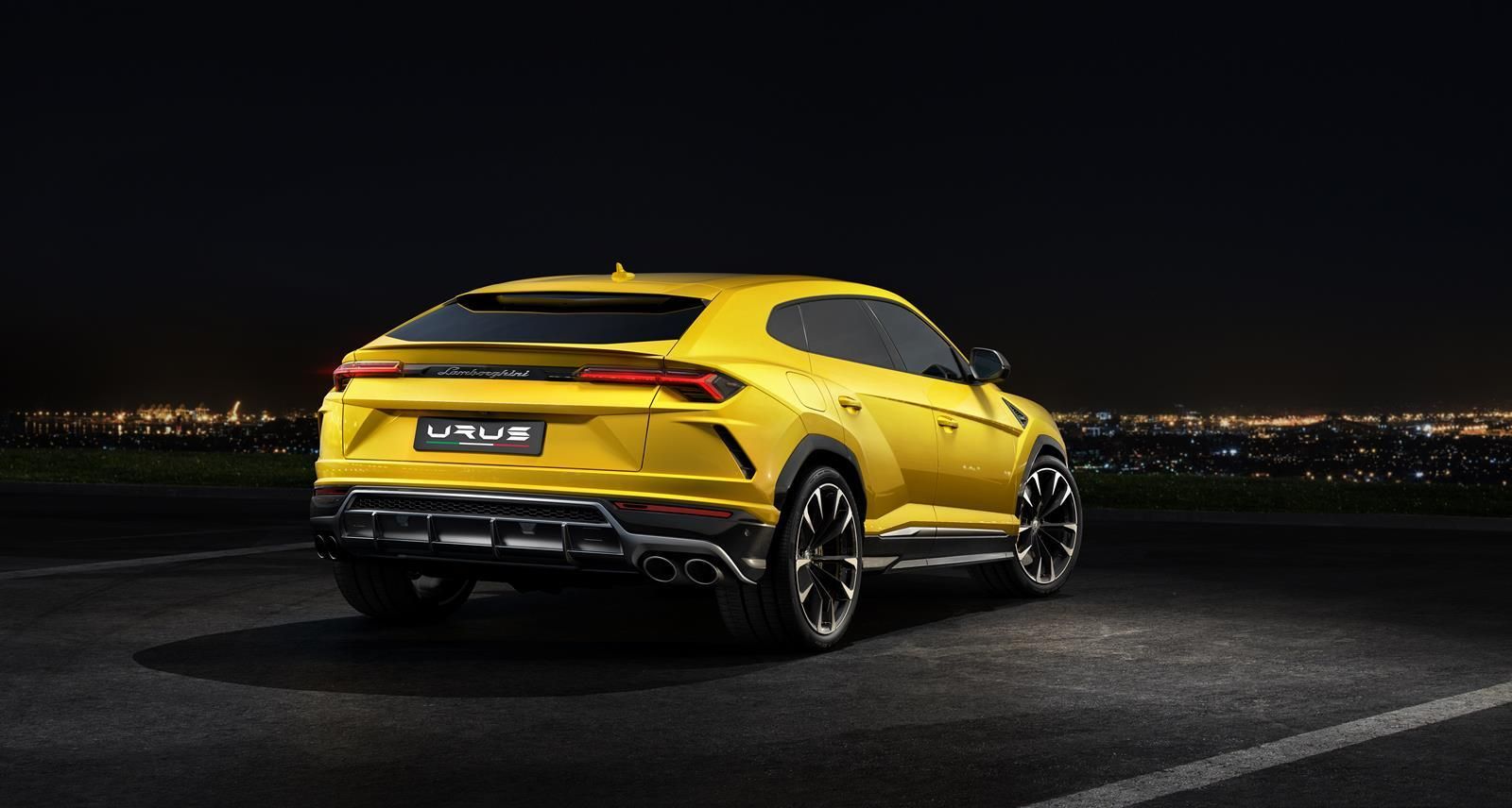 El nuevo Lamborghini Urus en 19 fotos